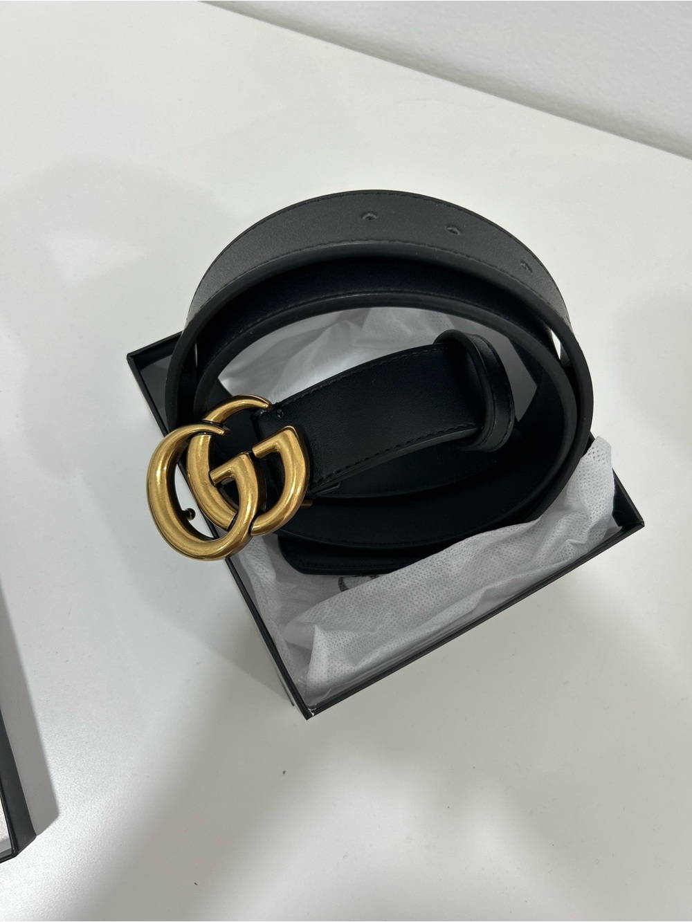 Gucci Black Leather Belt with Gold Buckle - Picture 1 of 4